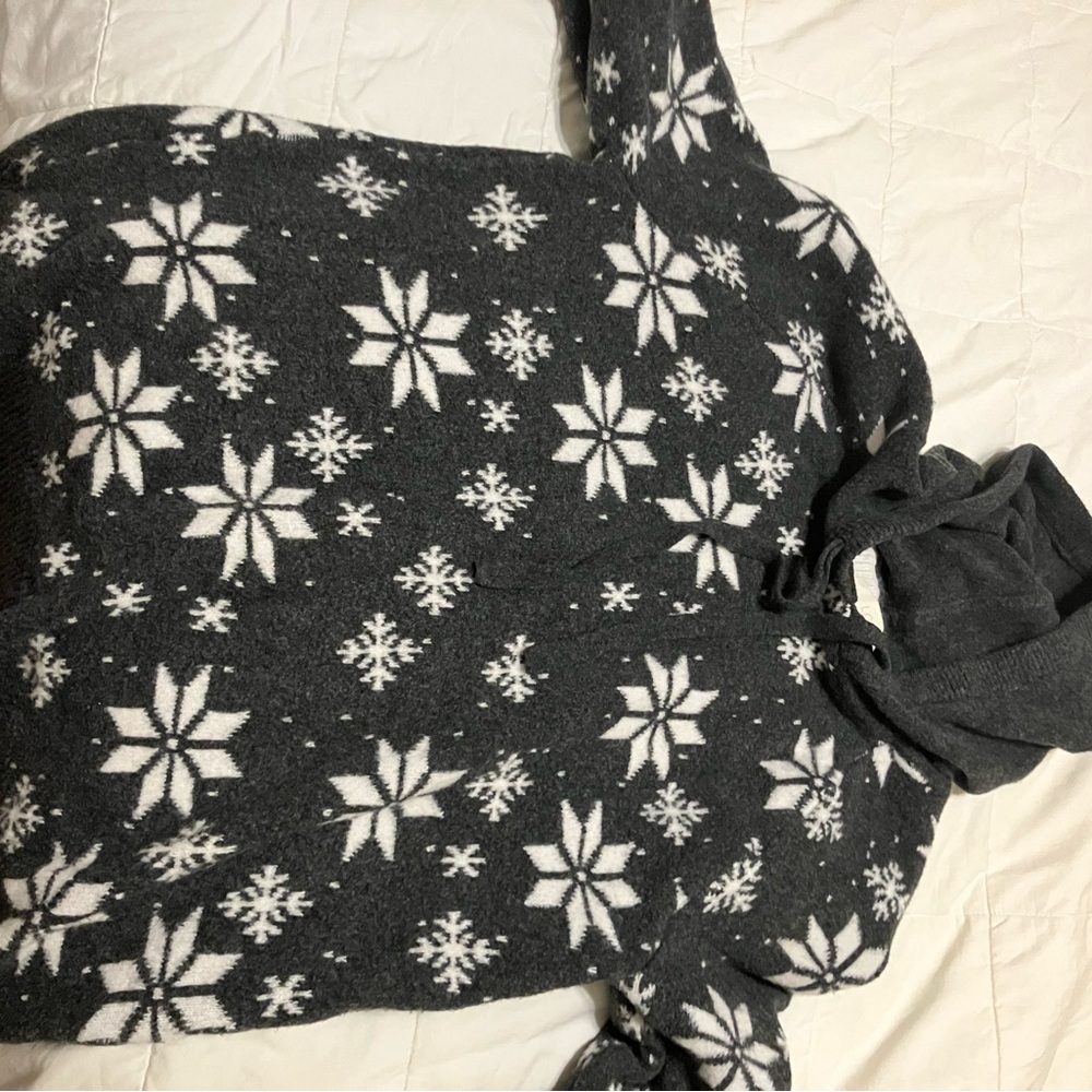 LOFT Snowflake Sweater